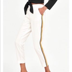 ZARA Pants White Trousers with Stripe of Side Cropped Trousers
